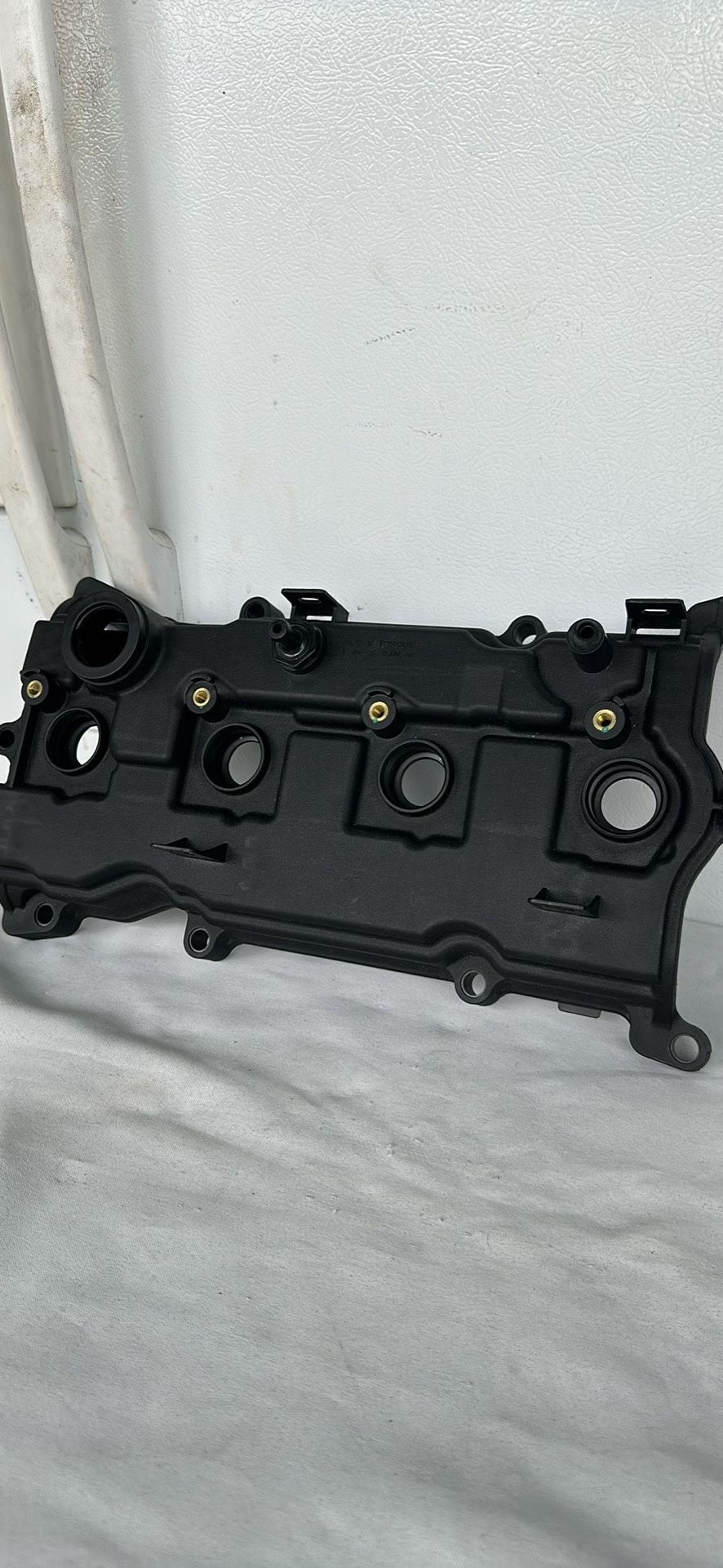Engine Valve Cover