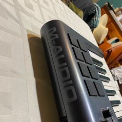 M-Audio Axiom 25 Key MIDI Controller