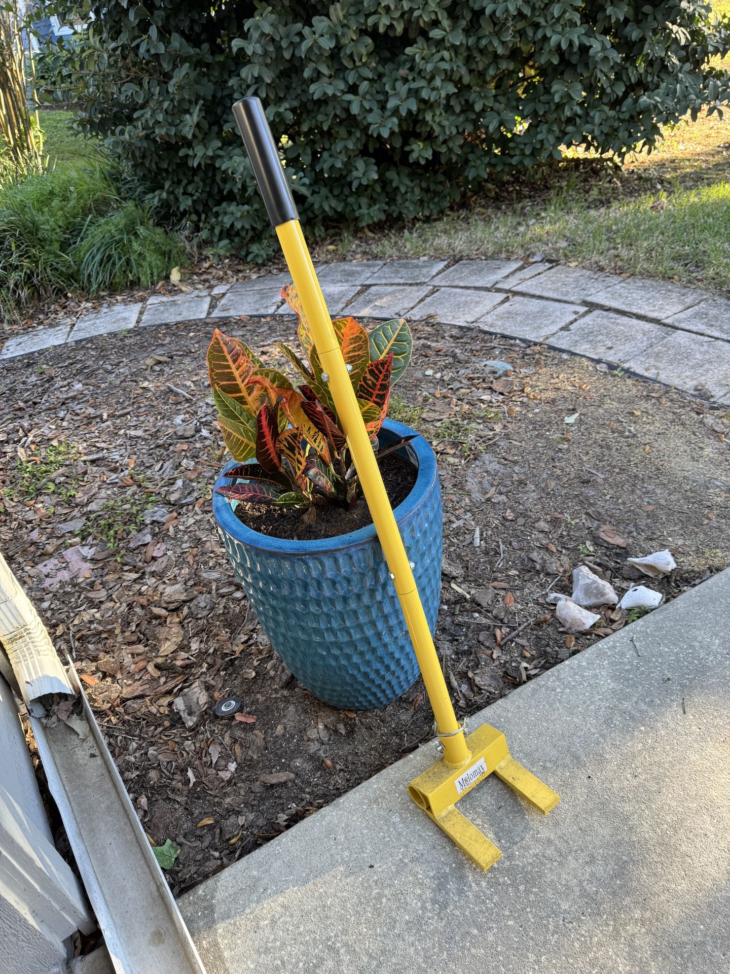 Pallet Buster Prybar Deck Wrecker Tool