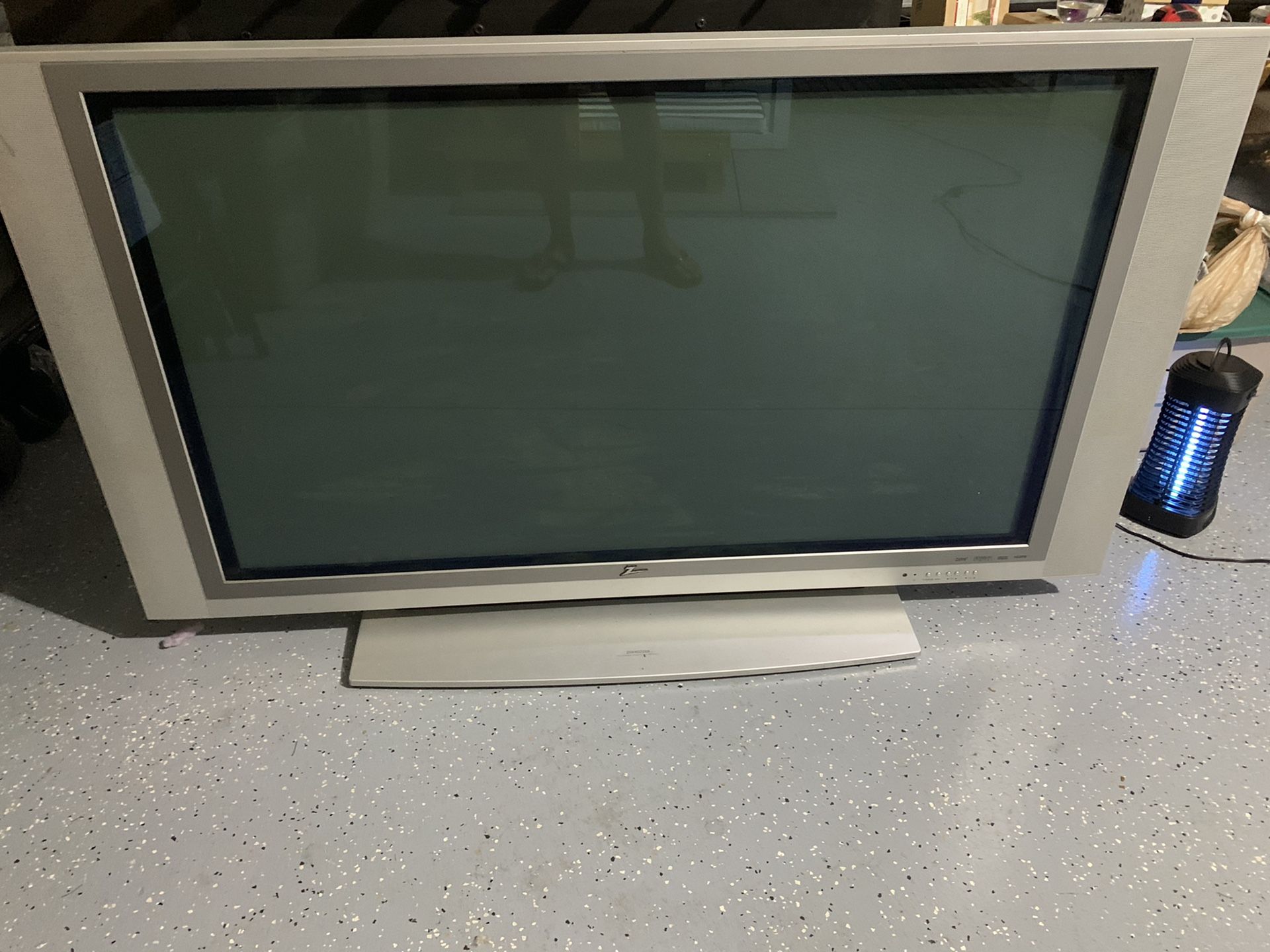 52” TV