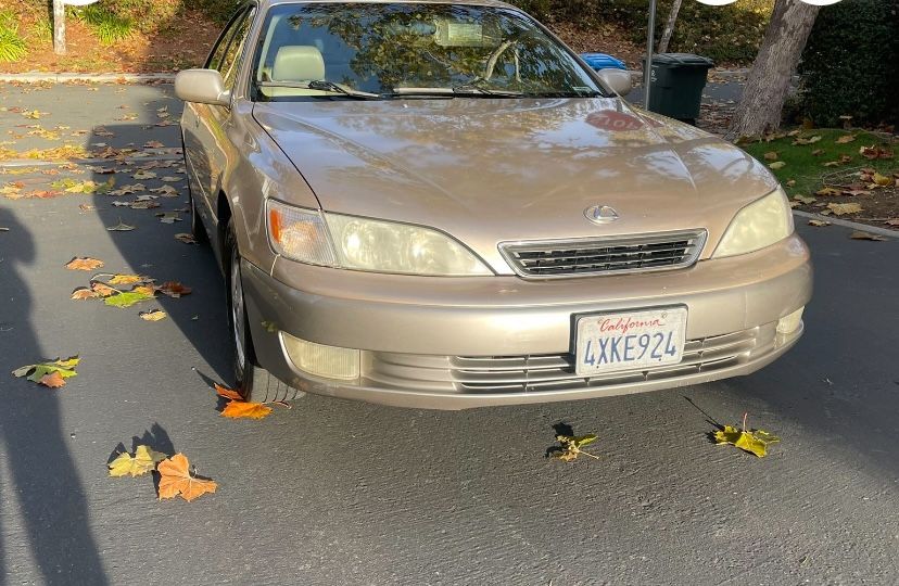 1999 Lexus ES