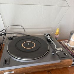 Pioneer Turntable