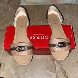 Guess Flats 