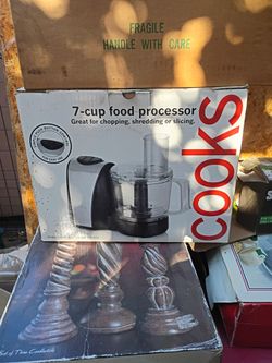 Cooks 7 Cup Food Processor 
