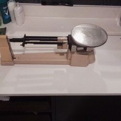 Triple Beam Scale By Ohaus 2610g