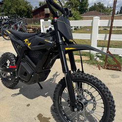 Dirt bike 🆕 40mph