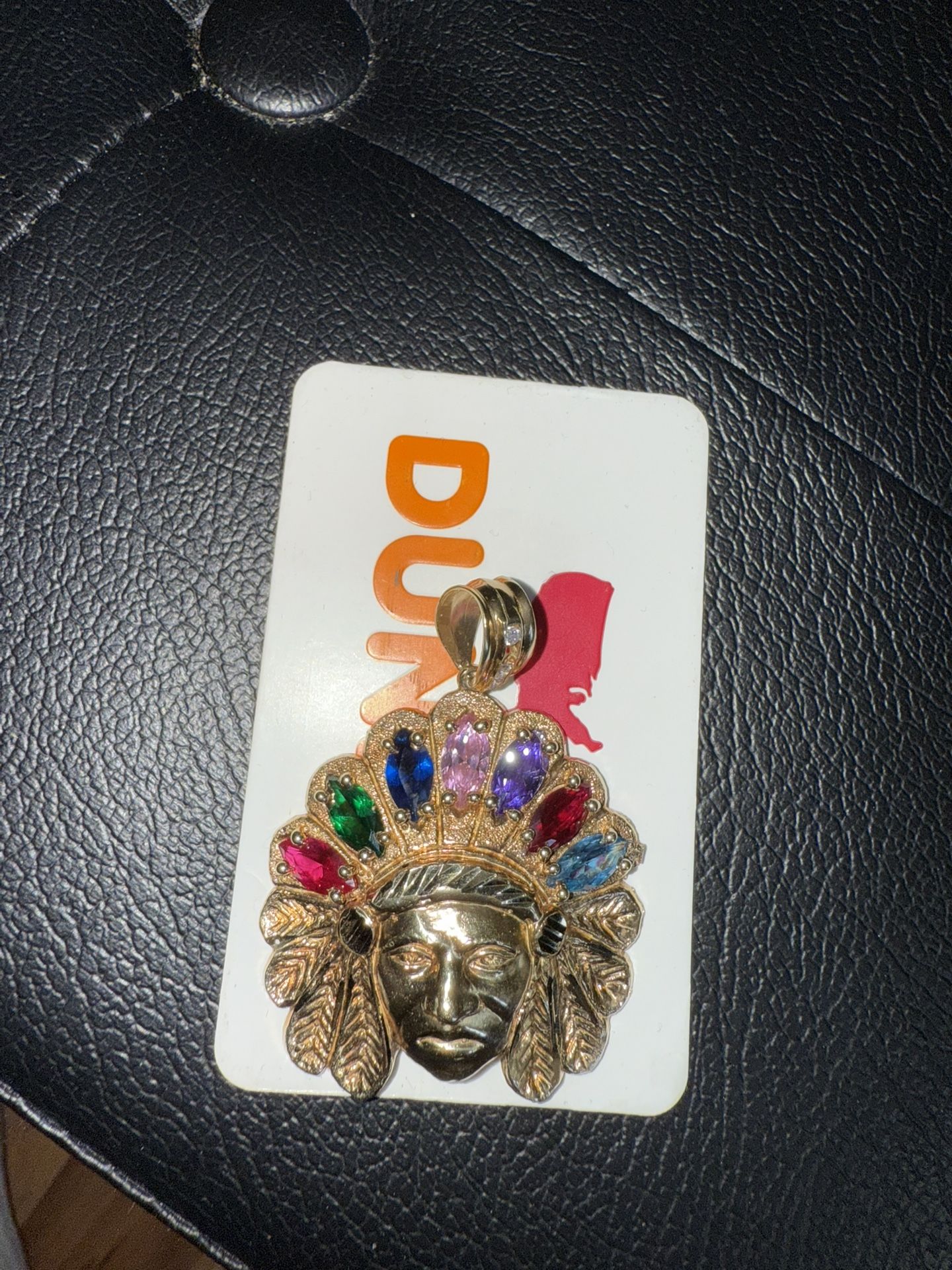 10k solid gold pendent