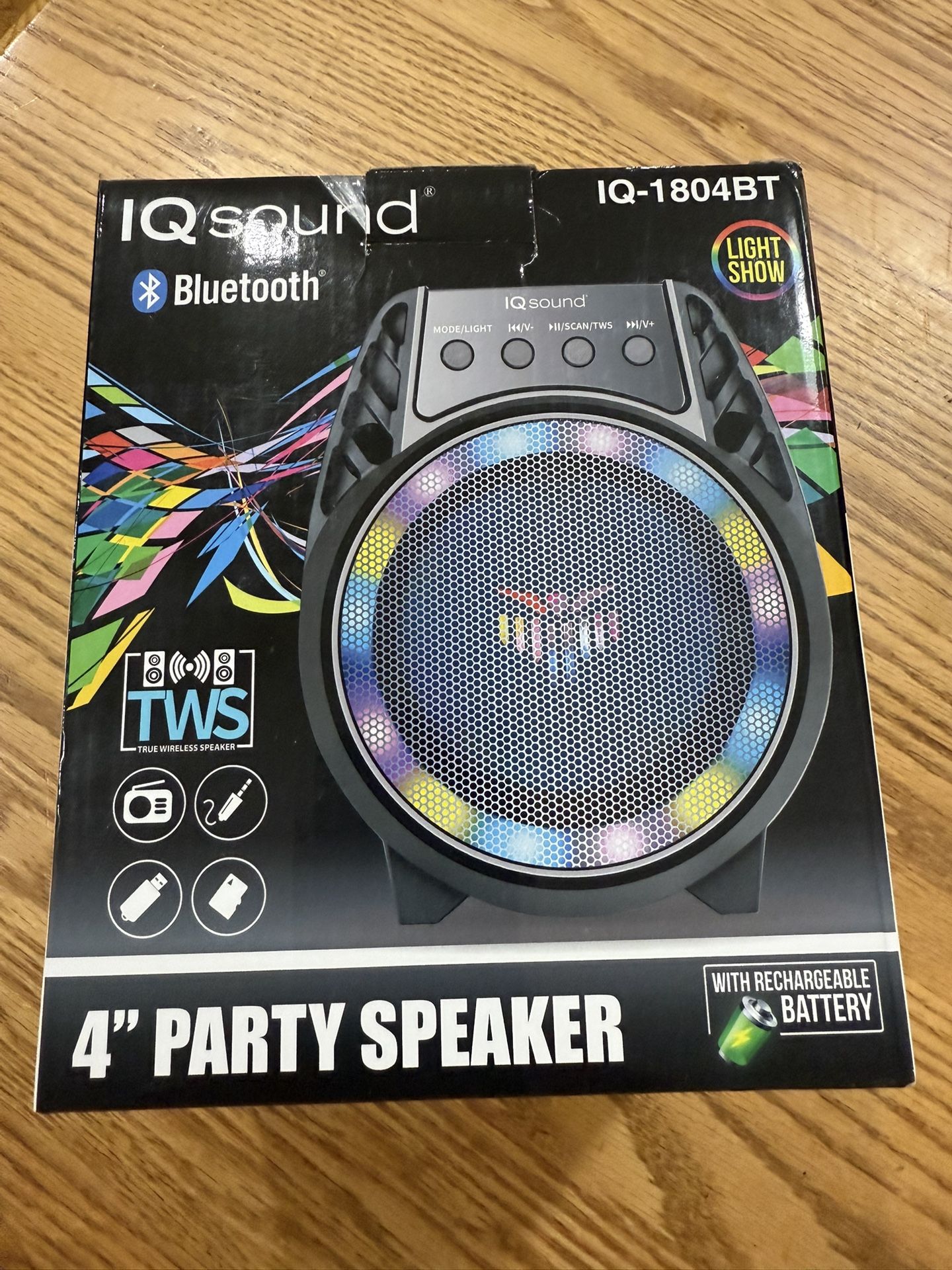 IQ Bluetooth 4” Portable Speaker 