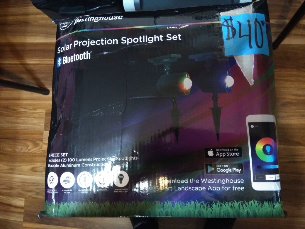 Westinghouse Solar Projection SpotLight Set (Bluetooth)