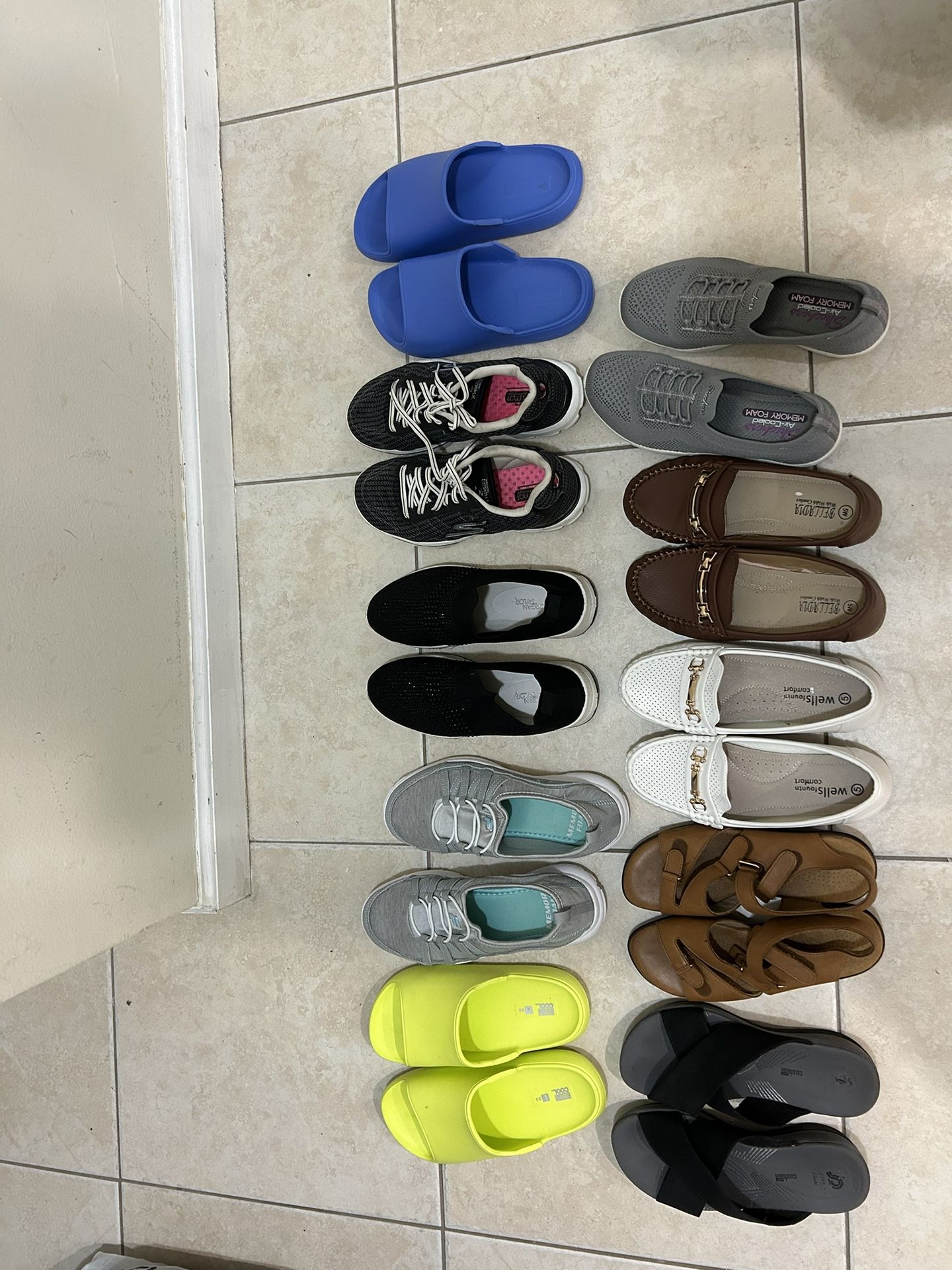 SHOES AND SHOE RACK SIZE 5 Excellent Condition