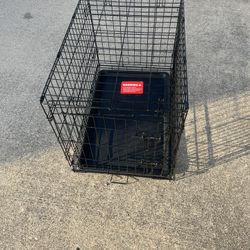 Dog crate $26