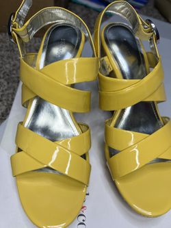 Styles&co Size 8.5 Yellow Drop 