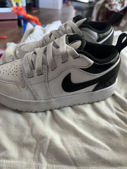 Toddler Nike Jordan Size 11