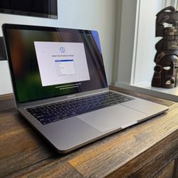 13-inch MacBook Pro with Retina Display