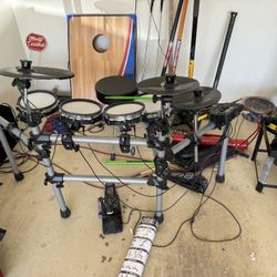 Simmons Electric Drum Set. 