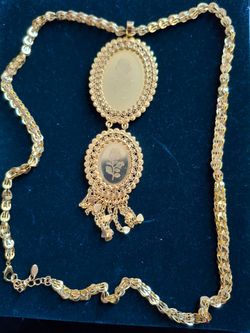 Women 21 to 24 inch chain