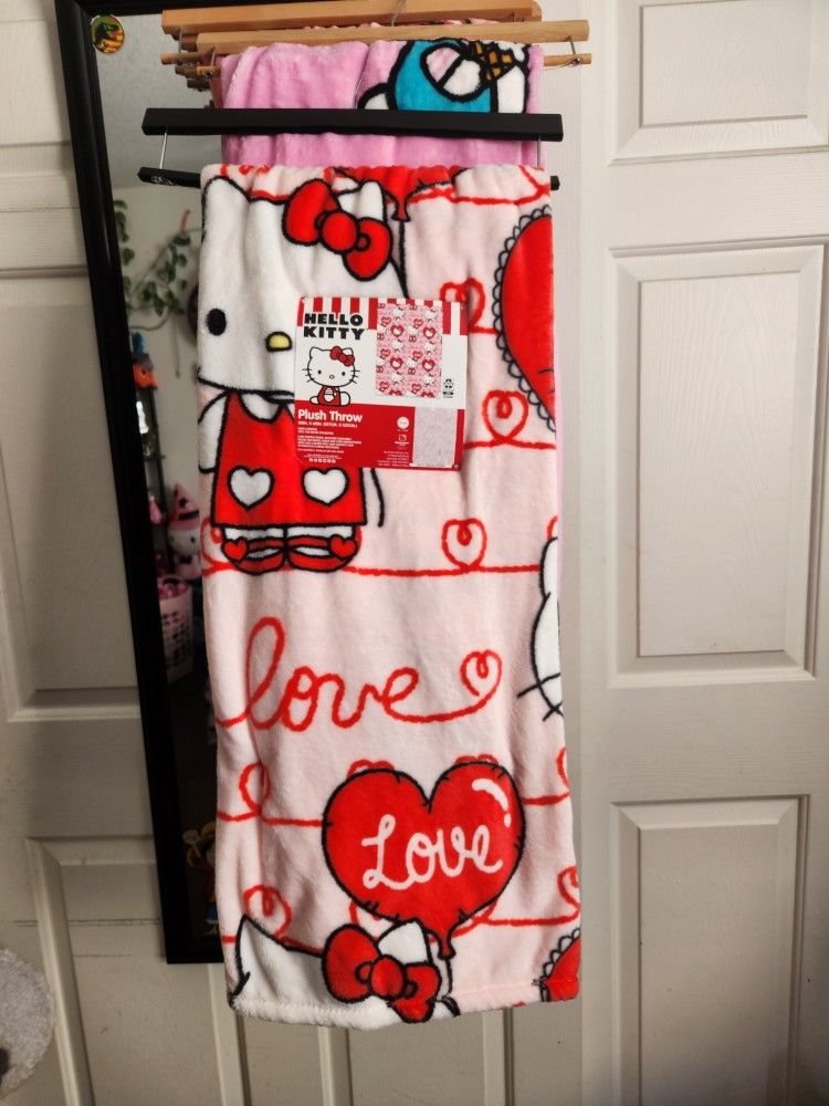Hello Kitty Blanket