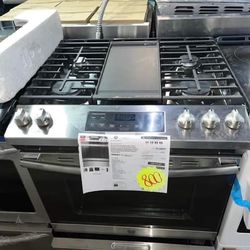 GE 30 in Slide-In Gas Range 
