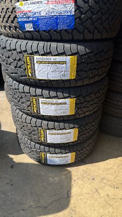 265/70R16 ( 4 NEW TIRES ) INSTALLED AND BALANCE // 4 LLANTAS NUEVAS INSTALADAS