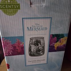 Little mermaid scentsy warmer