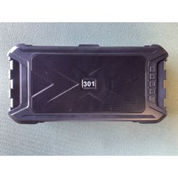 Portable Bluetooth Speaker with Solar Charge