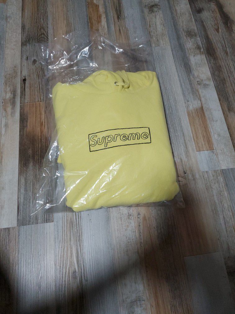 Supreme Kaws Chalk Box Logo Lemon