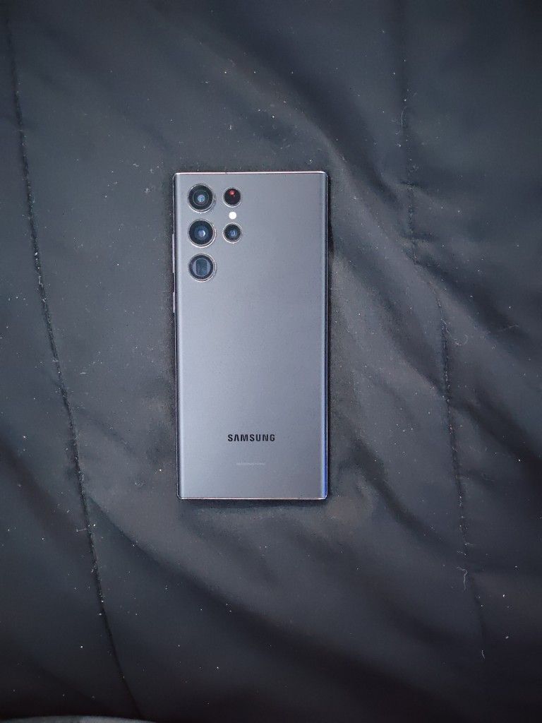Samsung Galaxy S22 Ultra