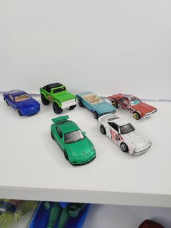 **Lot of 6 Hotwheel Cars**