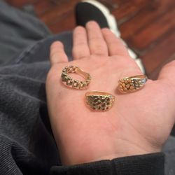Gold Rings 