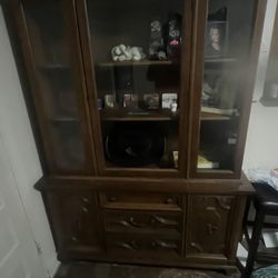 Beautiful Antique Hutch And Ding Set 