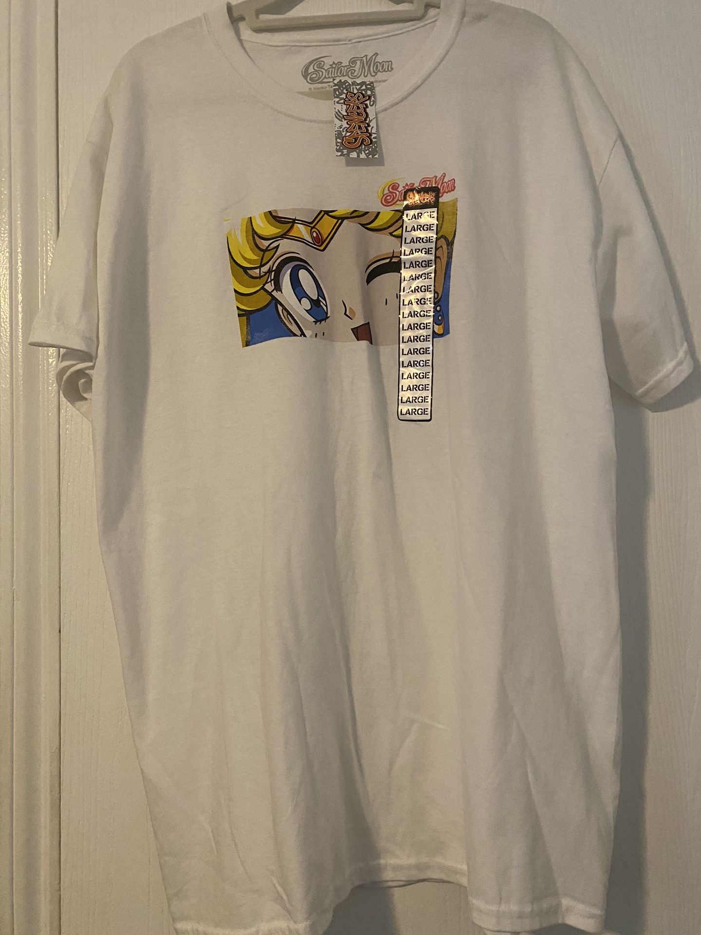 Sailor Moon Shirt Large NWT Spencer’s Anime White T-Shirt