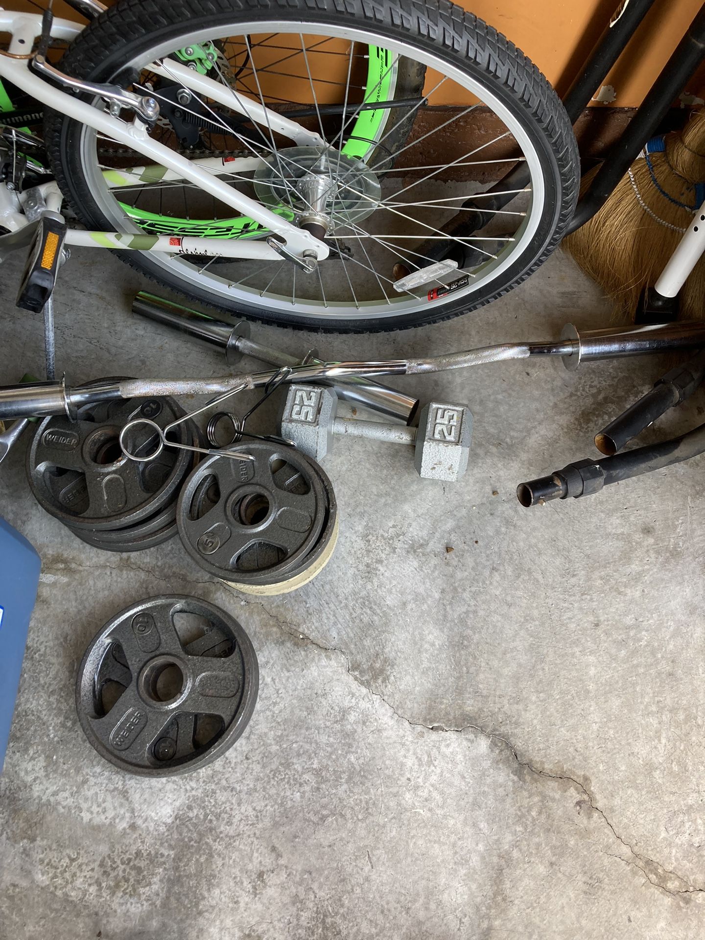 Weights 6ctx10lbs 6ctx5lbs 25lb Dumbbell, W Bar