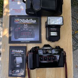 Nishika N8000 3D 35mm Film Camera 