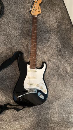 Washburn Shadow Series Stratocaster-style electric guitar