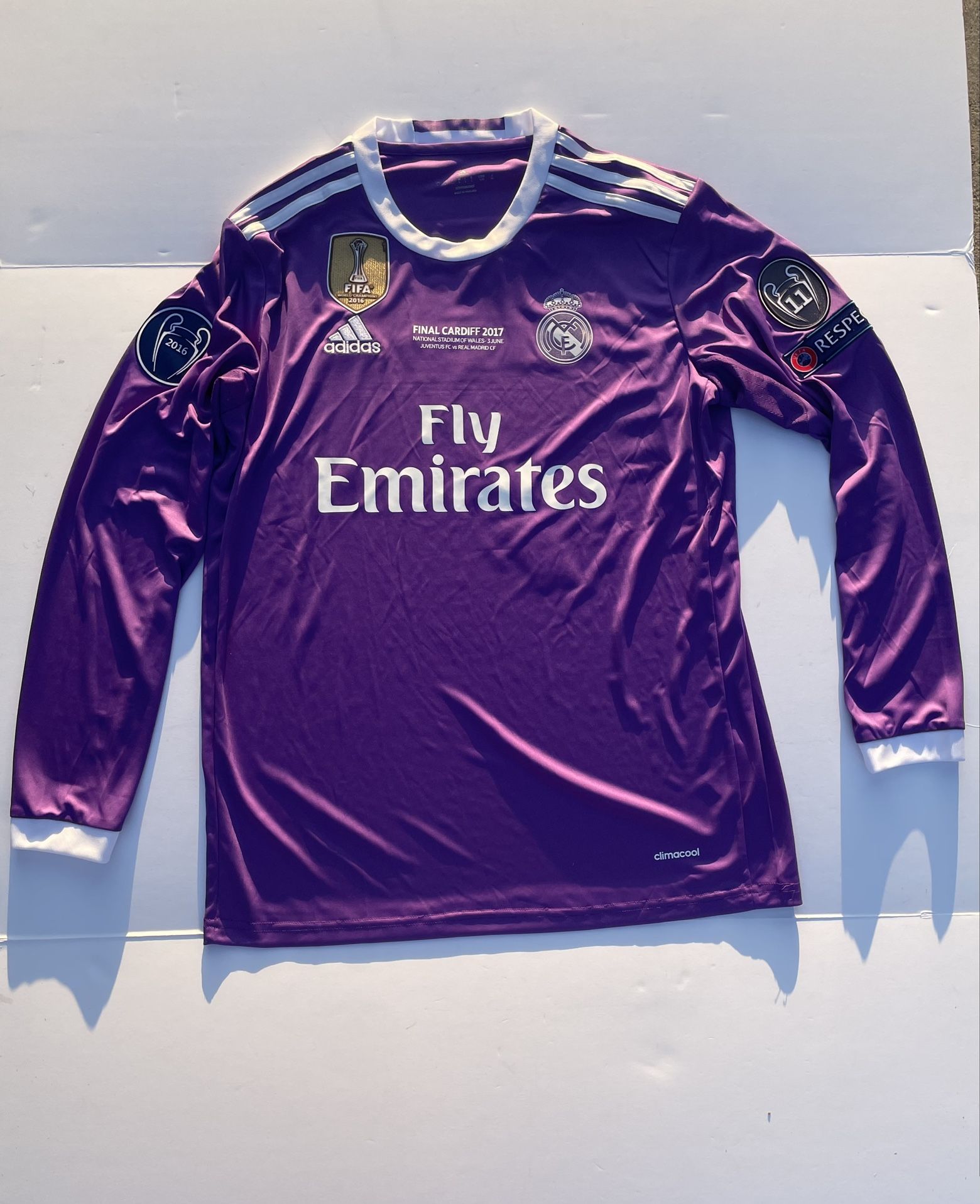 Real Madrid 16/17 Champions League Final Ronaldo No.7 Long Sleeve Jersey NWT