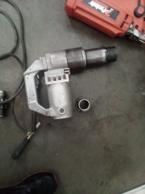 Shear Wrench