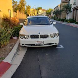  2002. BMW. 745