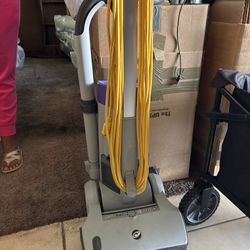 Pro team commercial vacuum