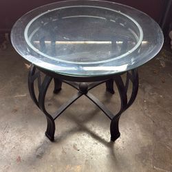 End Table/Plant Stand 