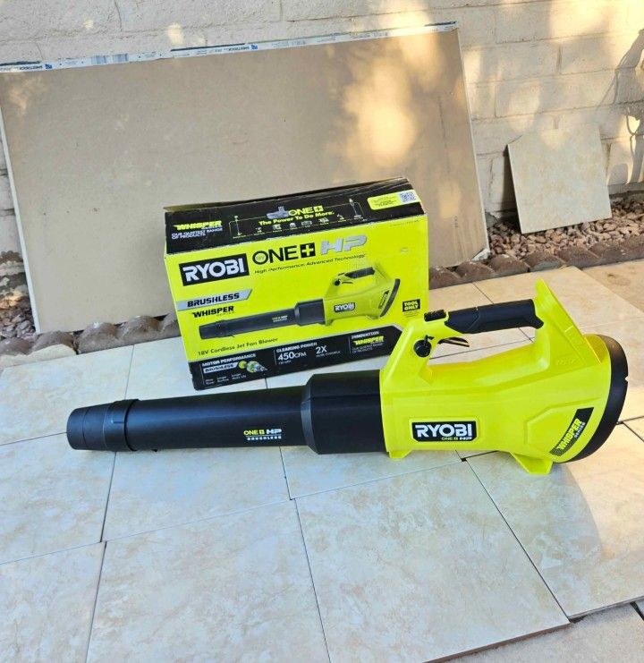 RYOBI HP 18V Brushless Whisper Series Leaf Blower 450 CFM (Tool Only)