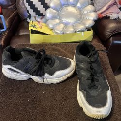Adidas Size 8.5 Men