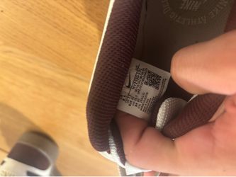 Nike size 8:5
