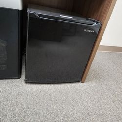 Mini Fridge Compact Refrigerator