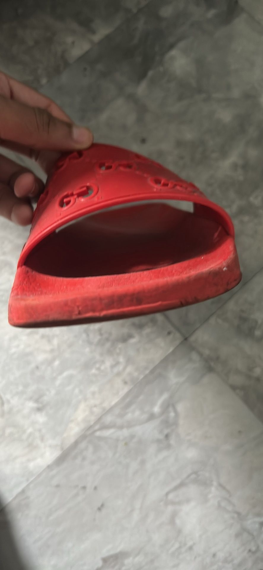 Gucci rubber sandals