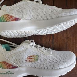 Skechers Skeech Air Lite Weight Womans Size 6.5