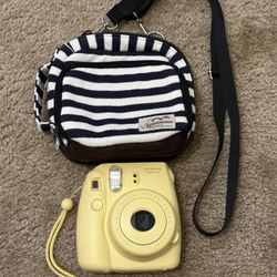 Fujifilm Instax mini 8 Polaroid Camera And Carrying Case