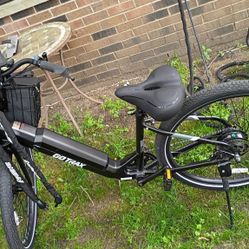 Go Trax E bike Only Owner Paid 1000 