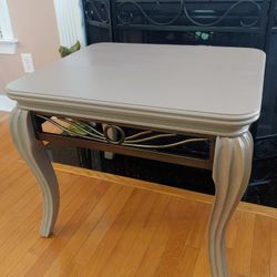 Table/ Side Table/ Accent Table 