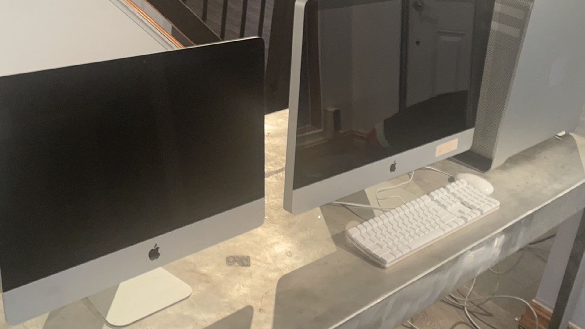 Apple iMac Liquidation sale