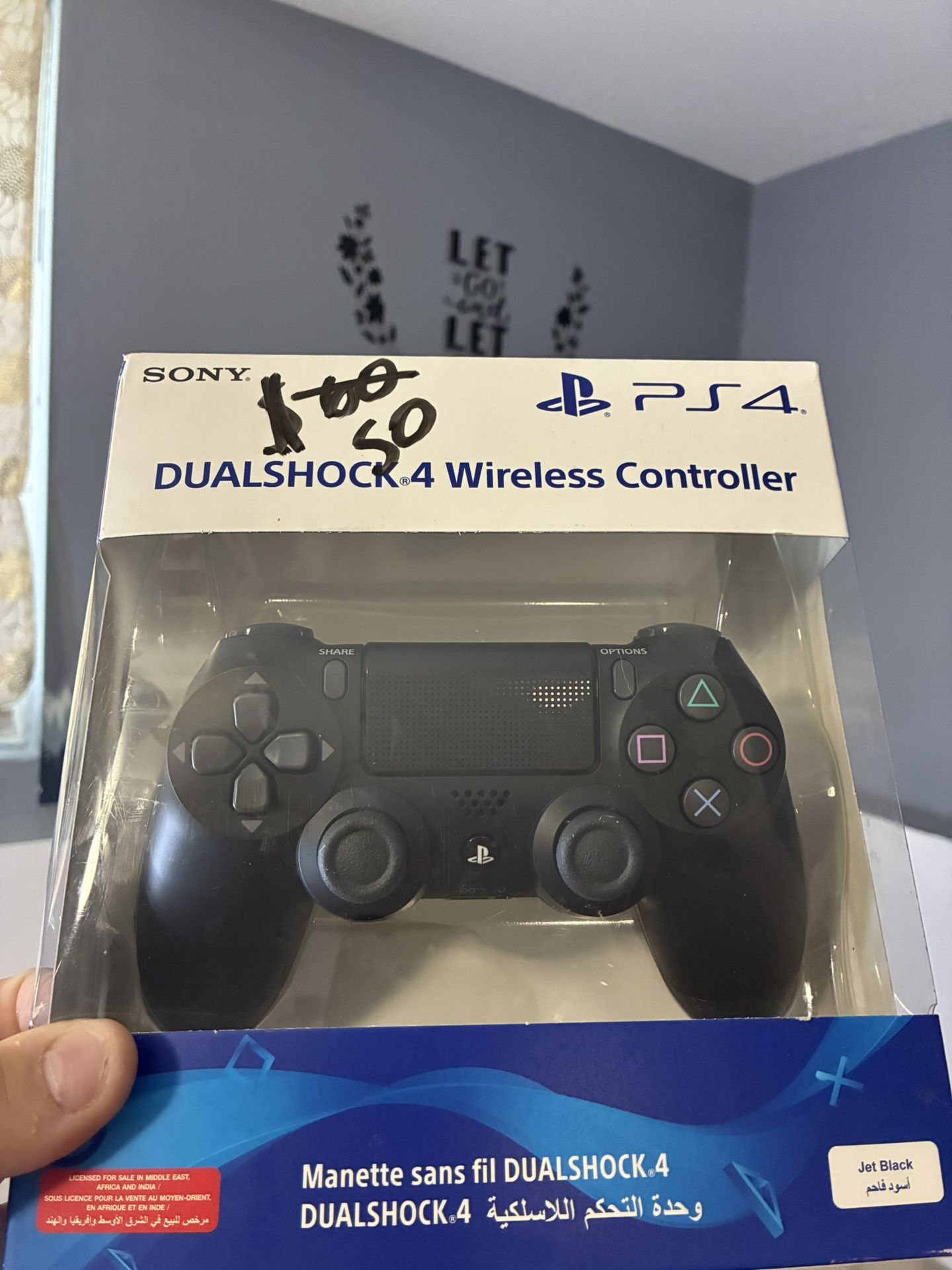 PS4 Controller